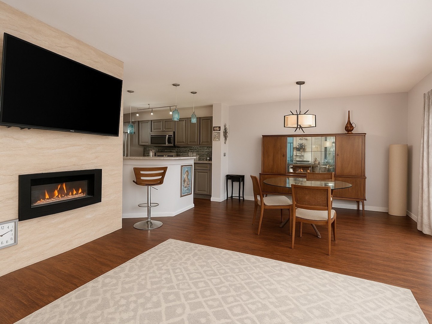 1549 Brompton Lane, Crystal Lake, IL 60014