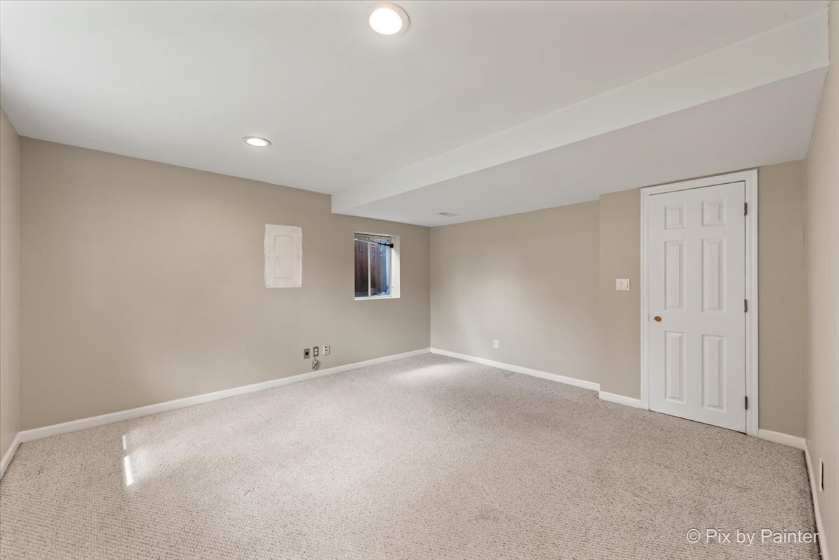 3021 Melbourne Lane, Lake In The Hills, IL 60156