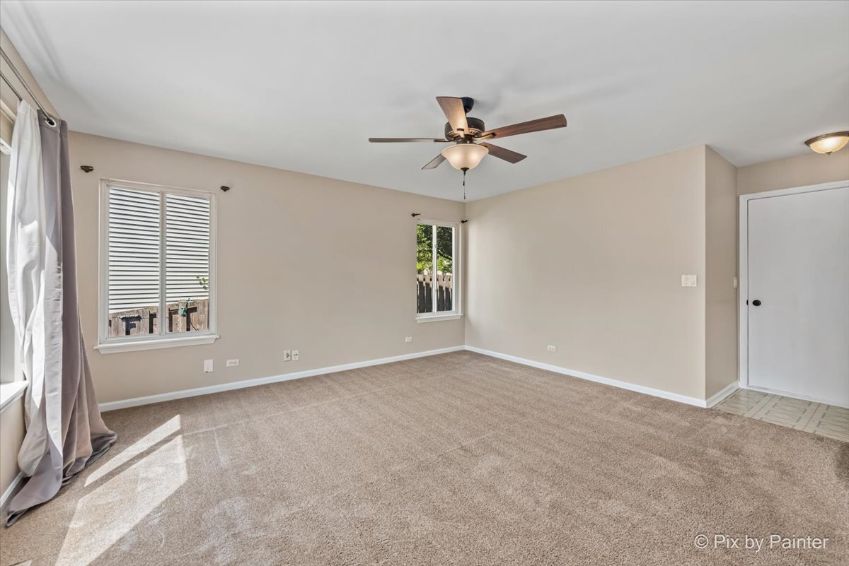 3021 Melbourne Lane, Lake In The Hills, IL 60156