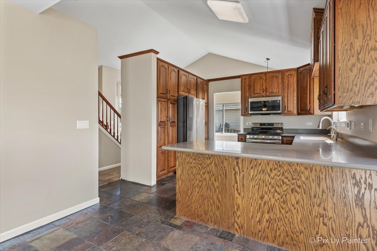 3021 Melbourne Lane, Lake In The Hills, IL 60156
