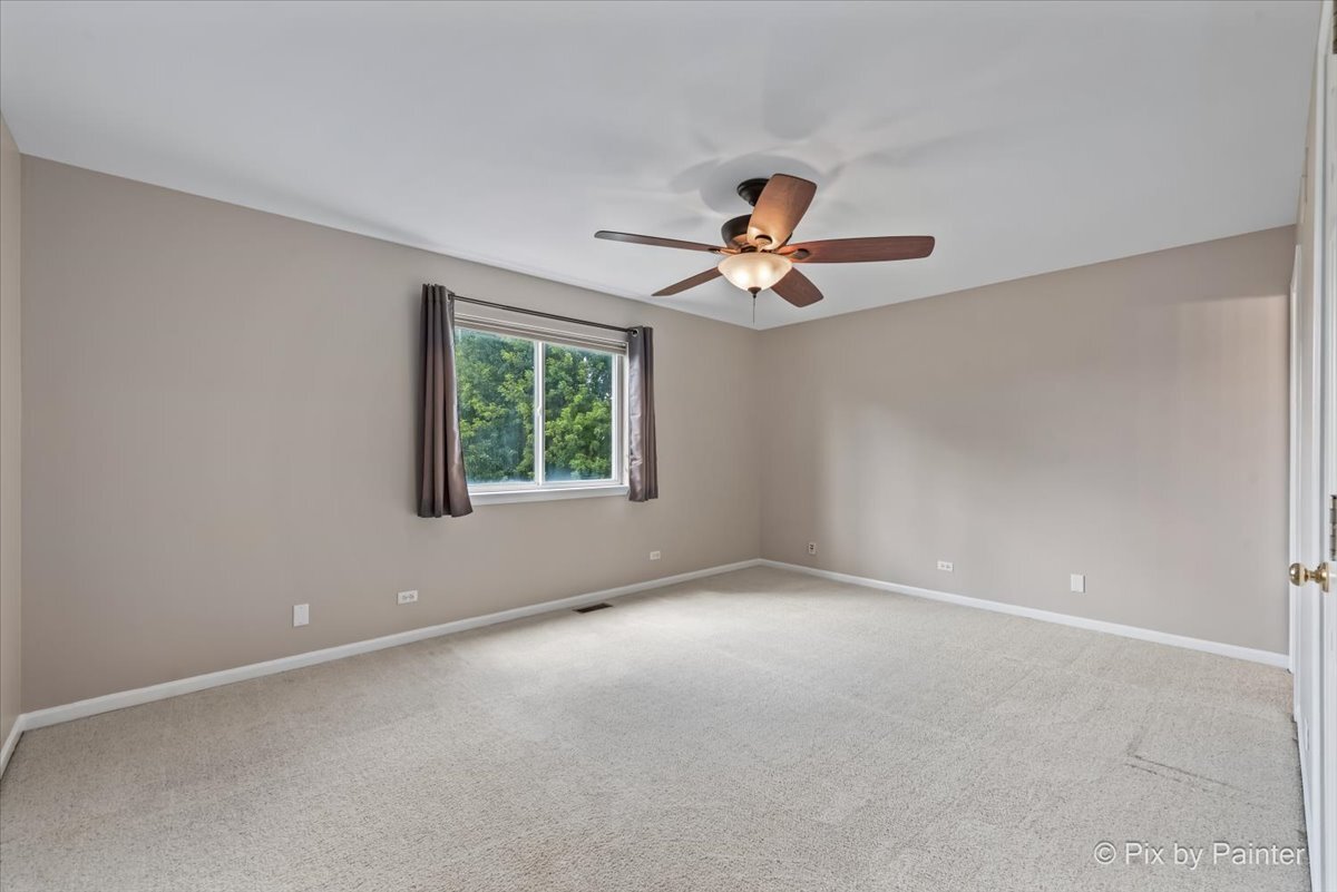 3021 Melbourne Lane, Lake In The Hills, IL 60156