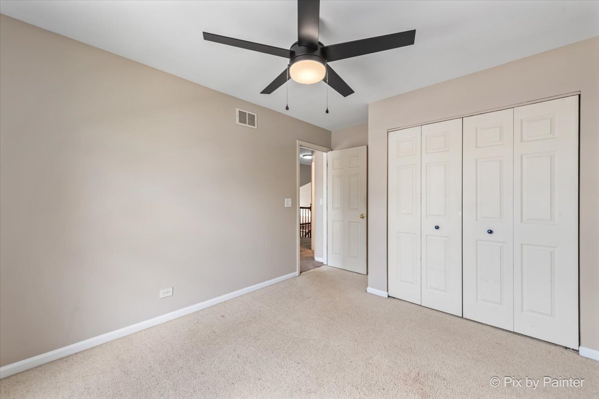 3021 Melbourne Lane, Lake In The Hills, IL 60156