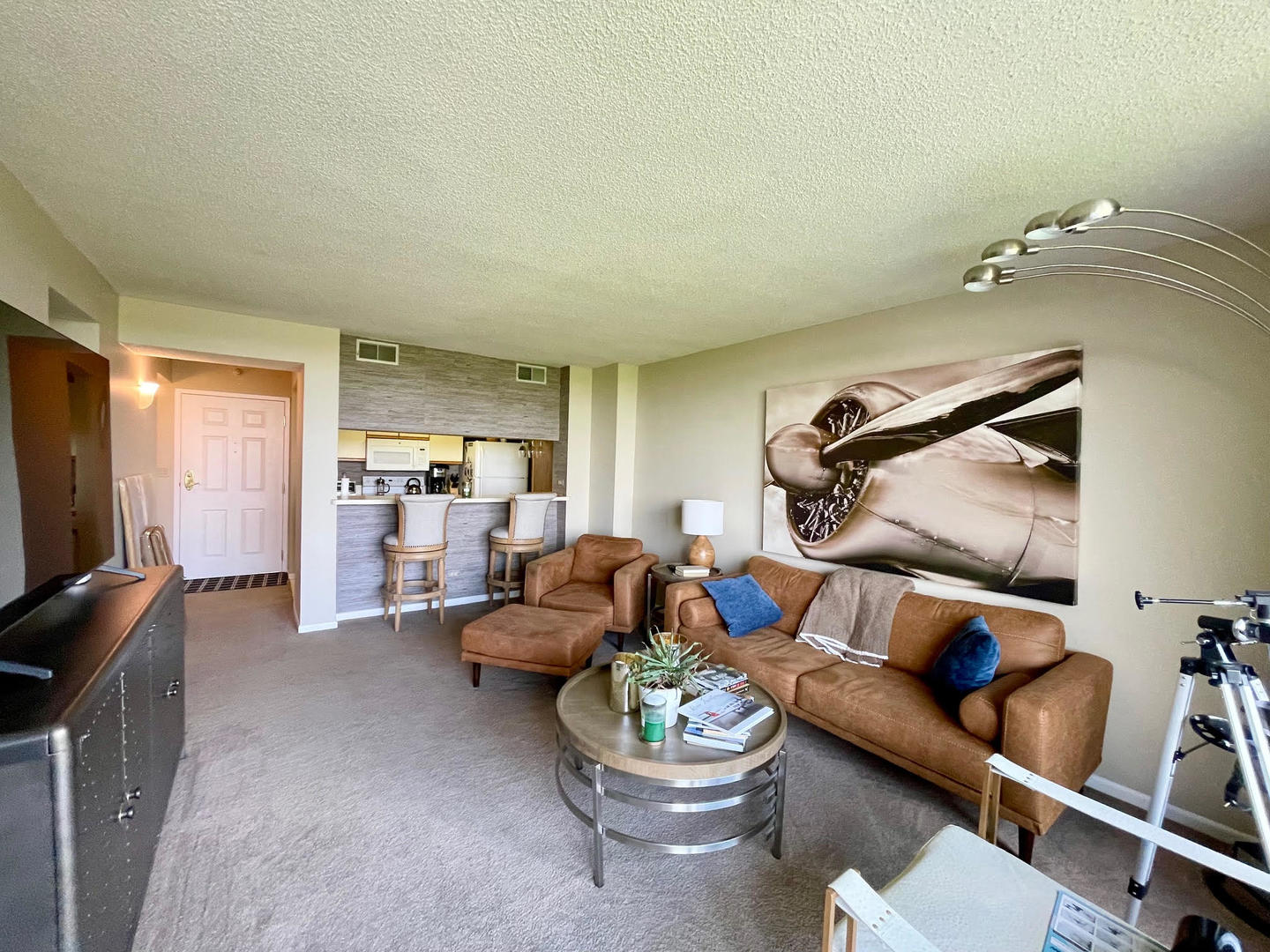 511 Aurora Avenue #608, Naperville, IL 60540
