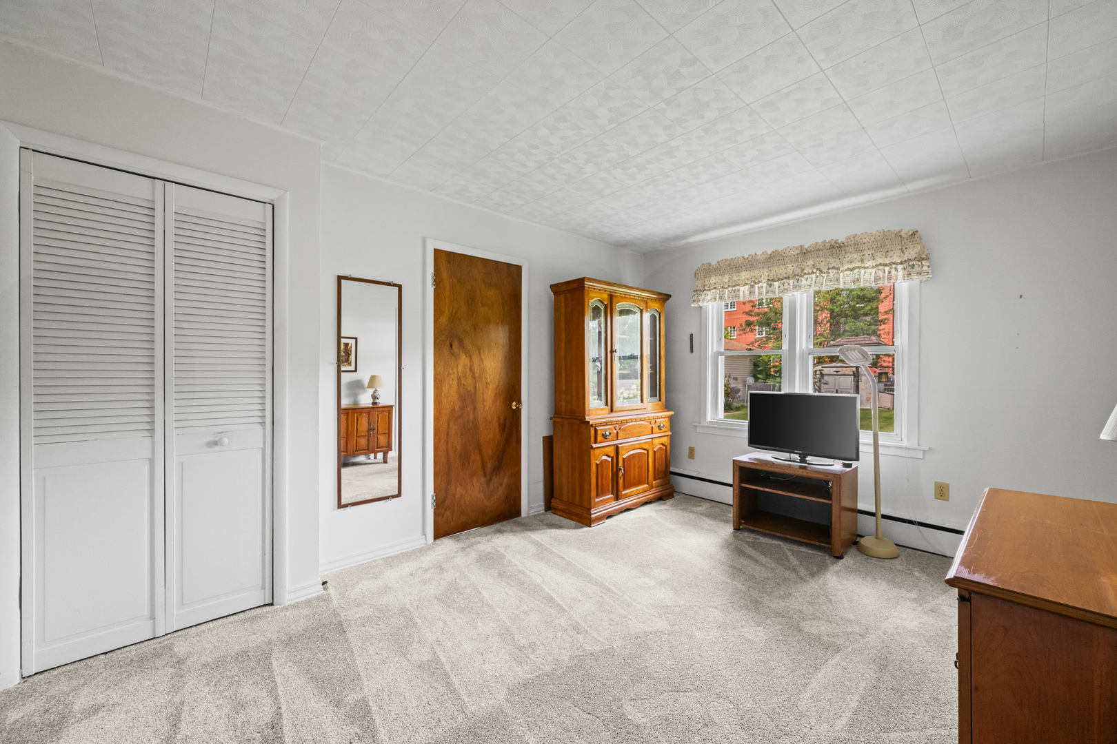 100 E Washington Street, Palatine, IL 60067