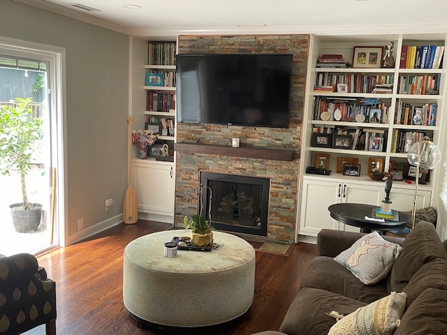 630 McKinley Avenue, Libertyville, IL 60048