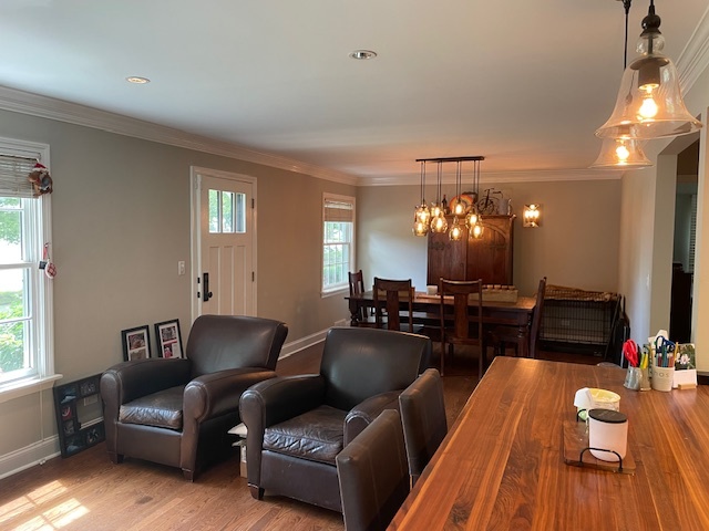630 McKinley Avenue, Libertyville, IL 60048