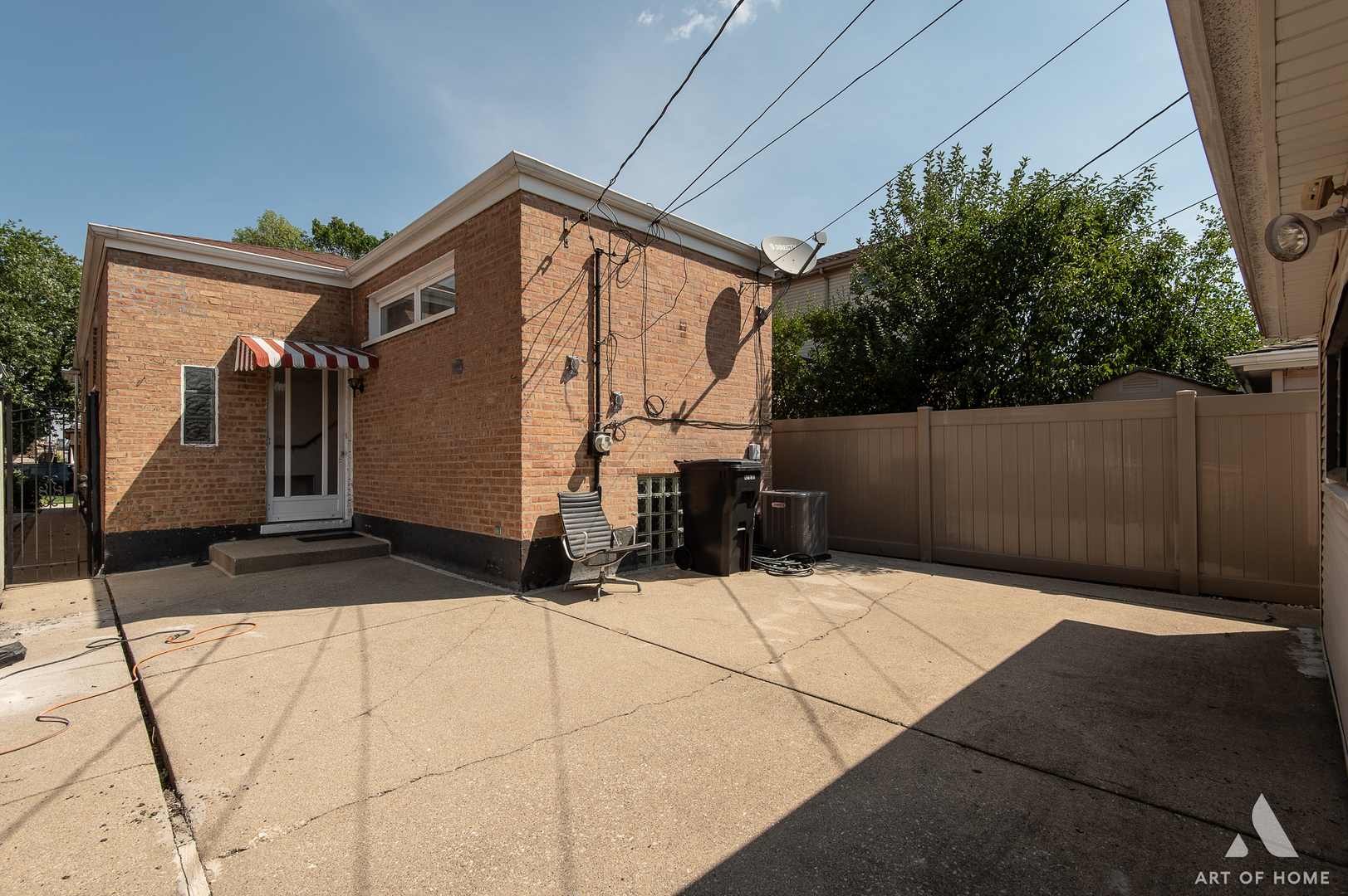 6857 W 63rd Place, Chicago, IL 60638