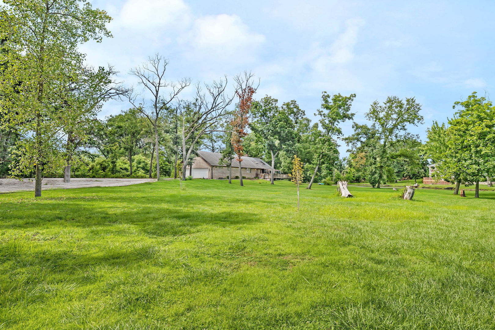 21400 Lisa Lane, Steger, IL 60475