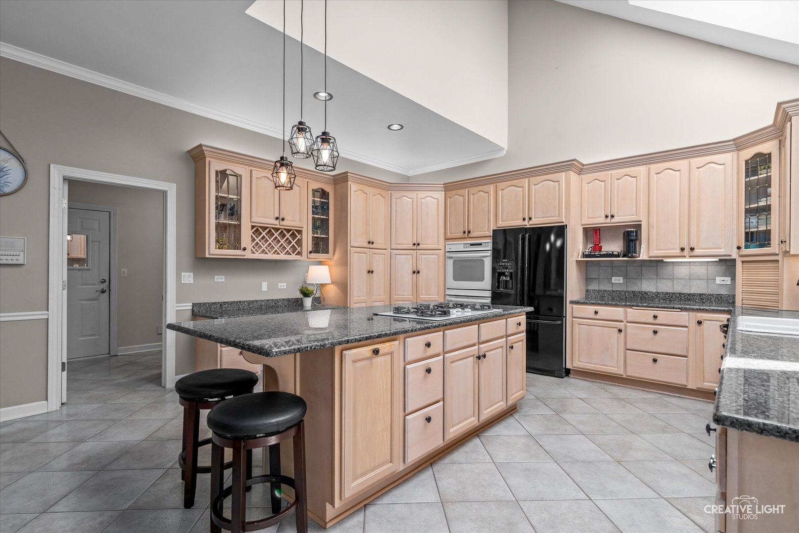 4811 Sebastian Court, Naperville, IL 60564