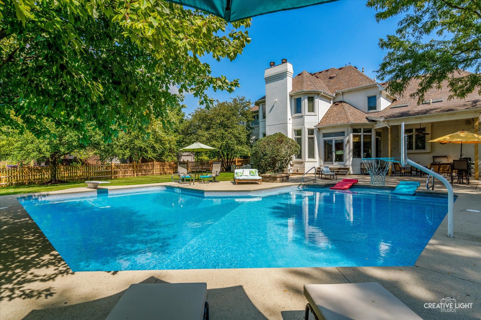 4811 Sebastian Court, Naperville, IL 60564