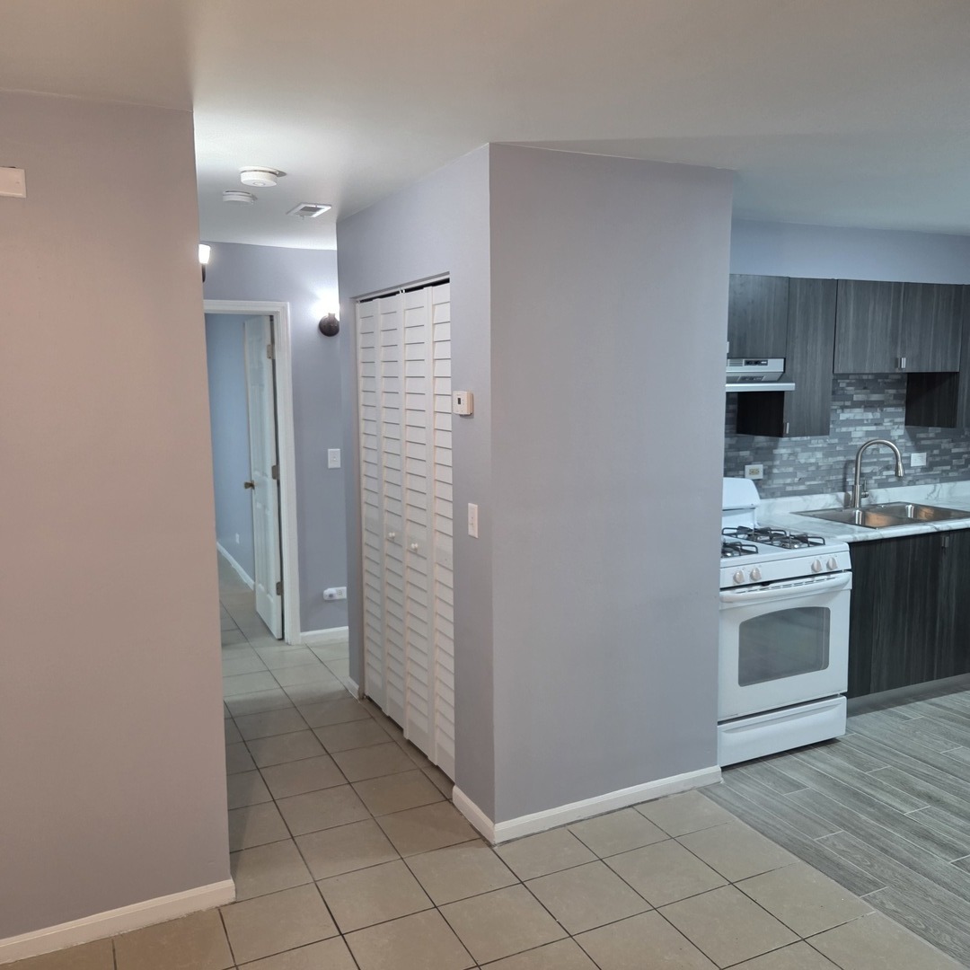 15113 Lincoln Avenue, Harvey, IL 60426