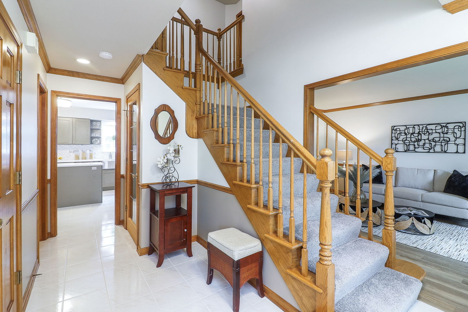 1736 Mundelein Road, Naperville, IL 60540