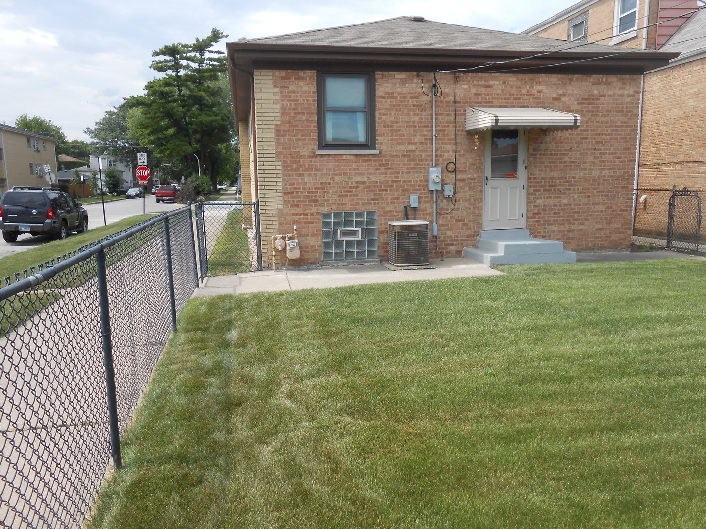 6059 S MASSASOIT Avenue, Chicago, IL 60638