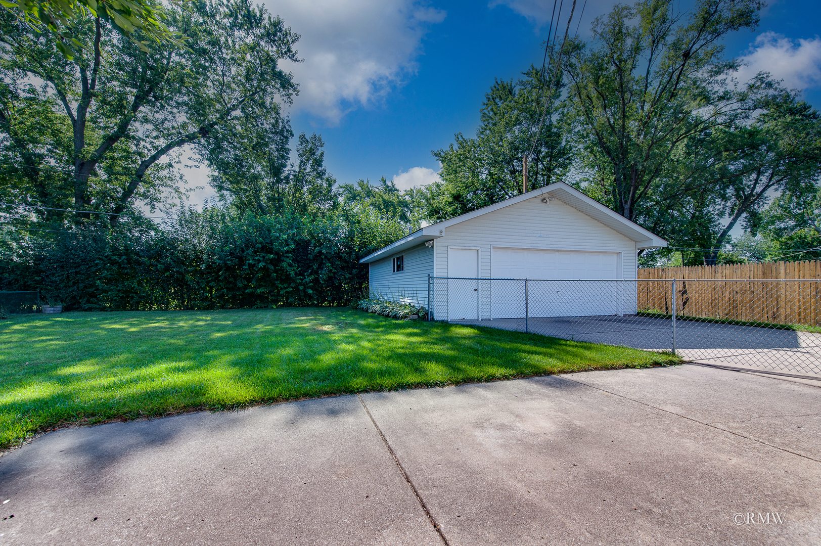365 Washington Boulevard, Hoffman Estates, IL 60169