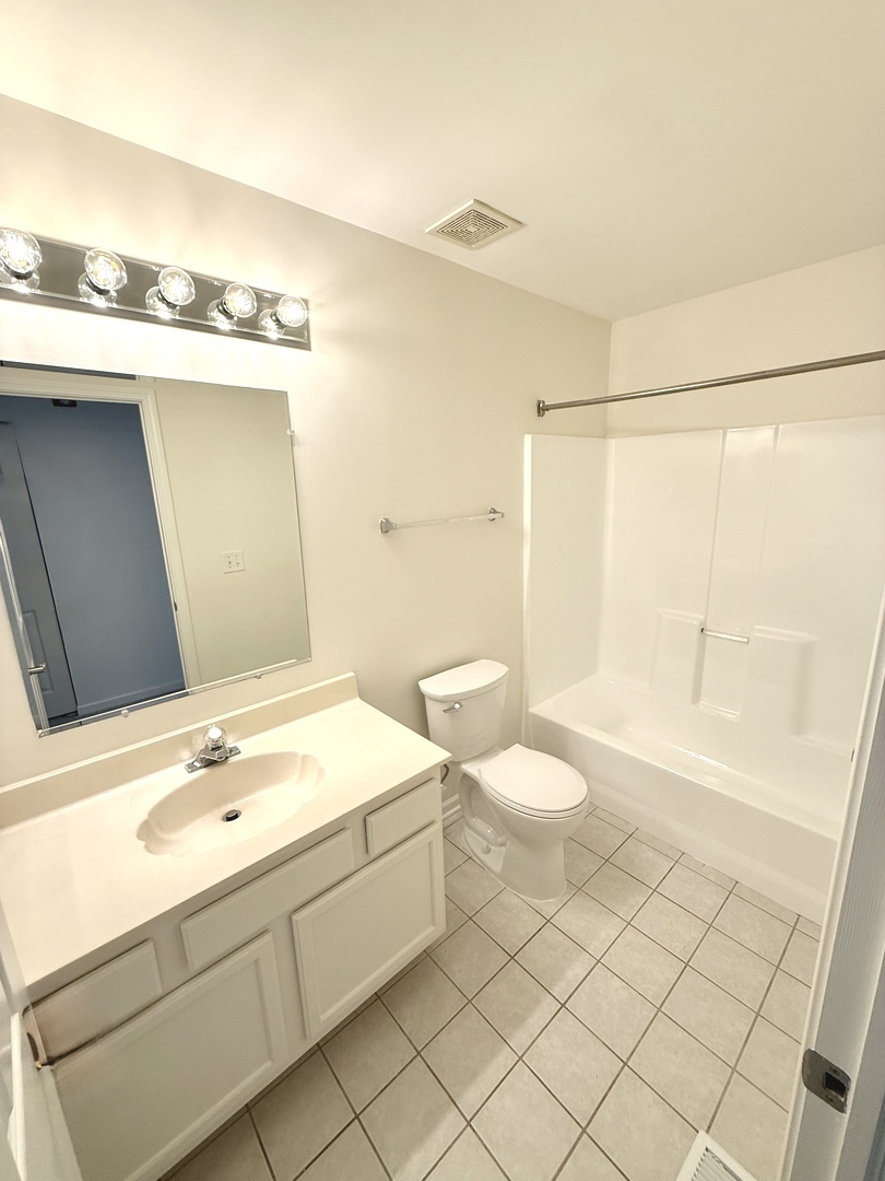 1659 Windward Court, Naperville, IL 60563