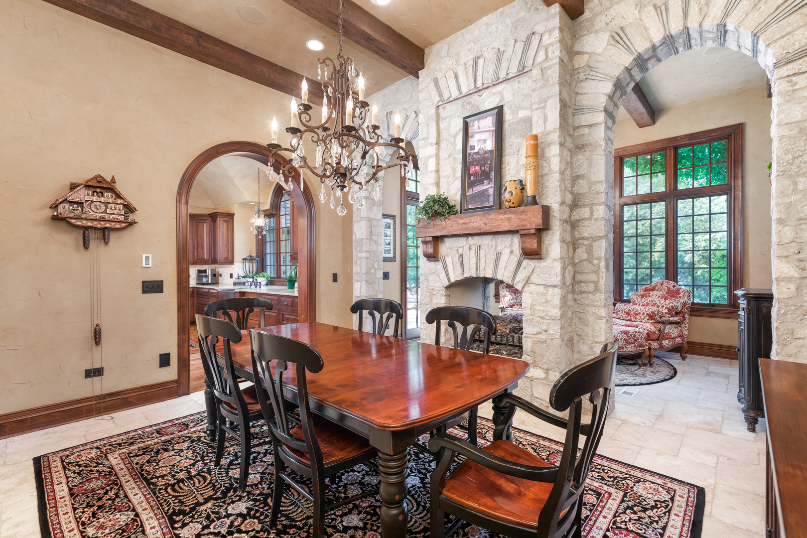 21 Forest Avenue, Naperville, IL 60540