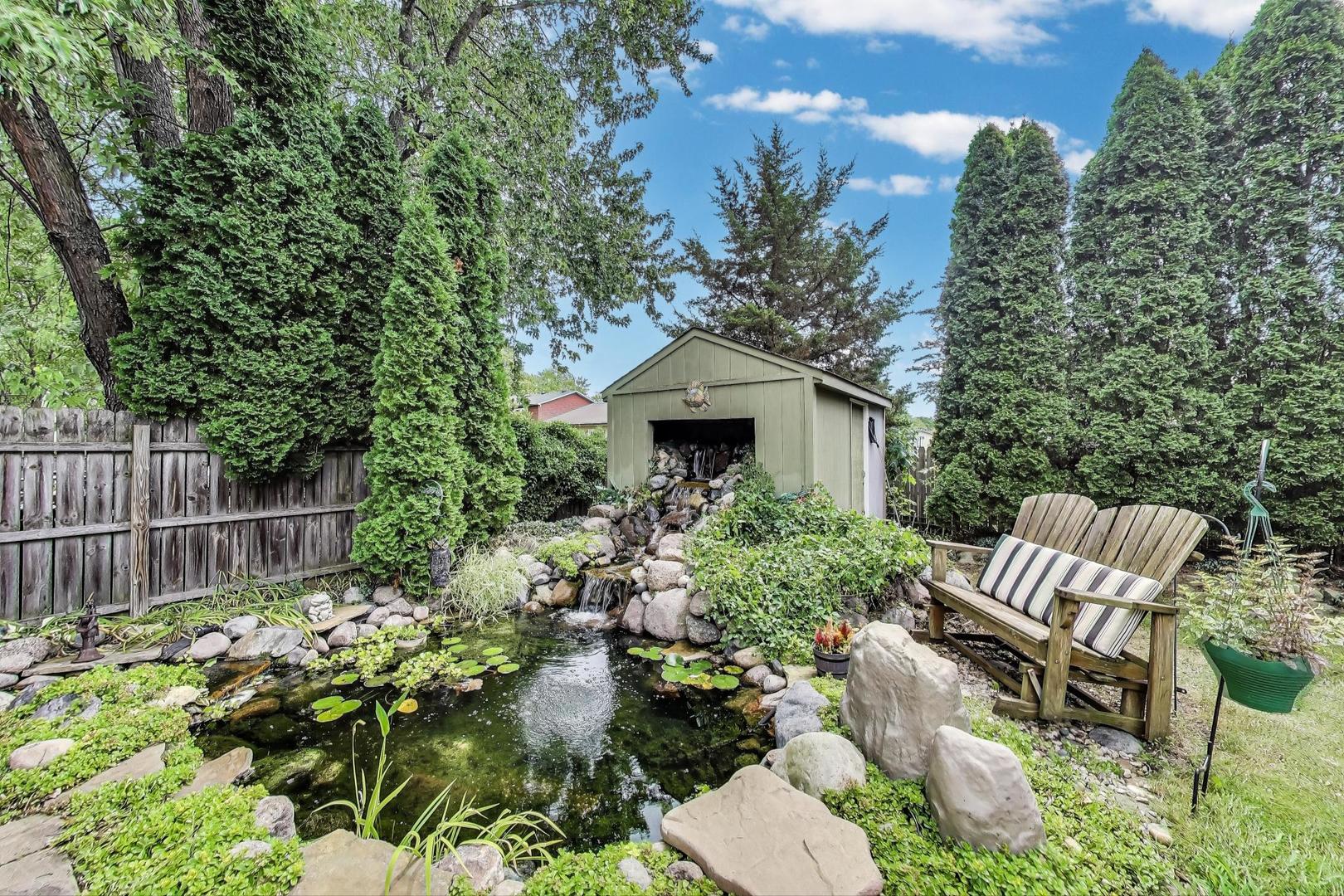 161 E Old Bridge Road, Palatine, IL 60067
