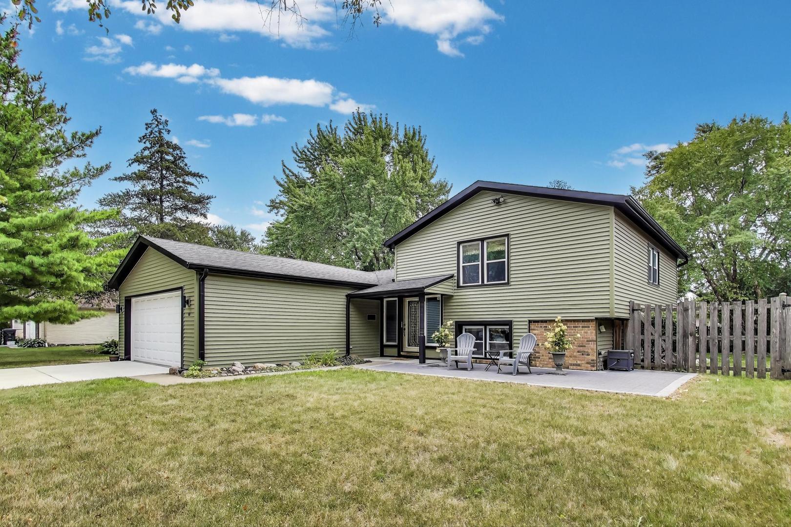 161 E Old Bridge Road, Palatine, IL 60067