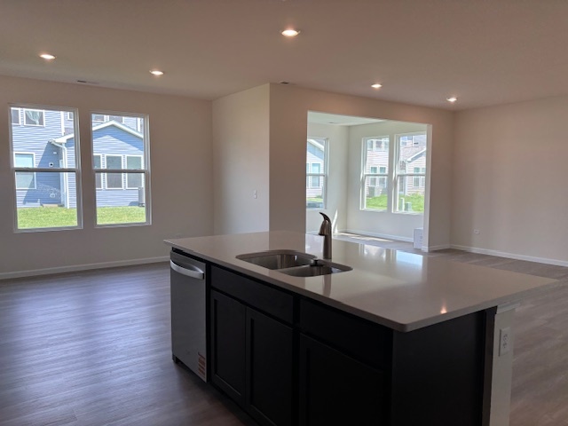 2760 Lawlor Lane, Naperville, IL 60564