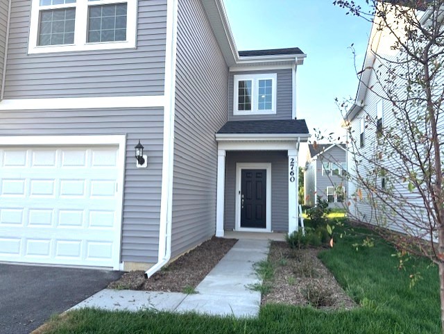 2760 Lawlor Lane, Naperville, IL 60564