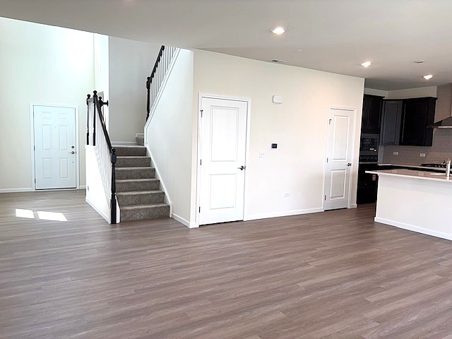 2760 Lawlor Lane, Naperville, IL 60564