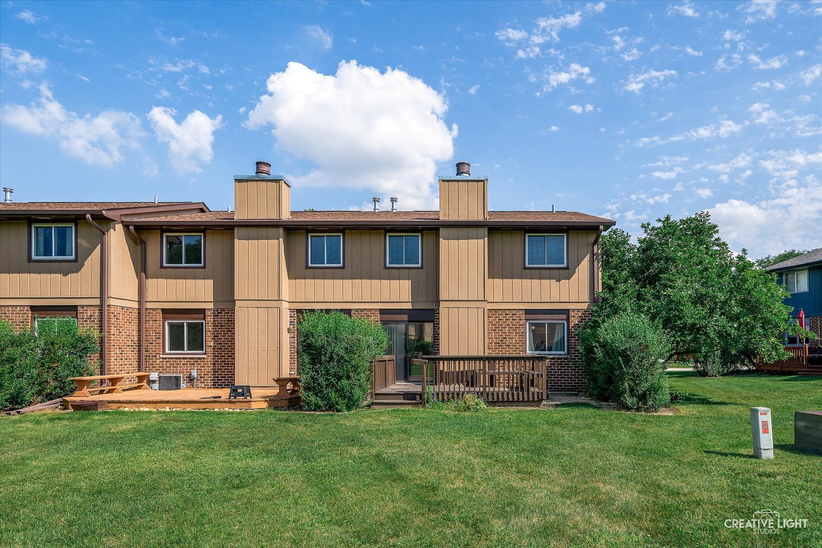 1542 Blackburn Street, Wheaton, IL 60189