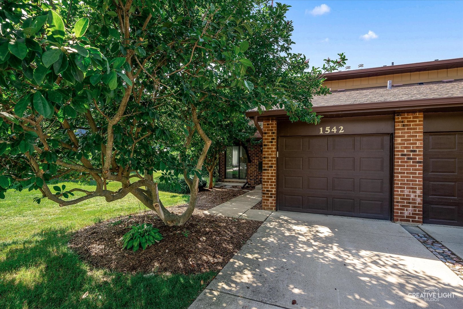 1542 Blackburn Street, Wheaton, IL 60189