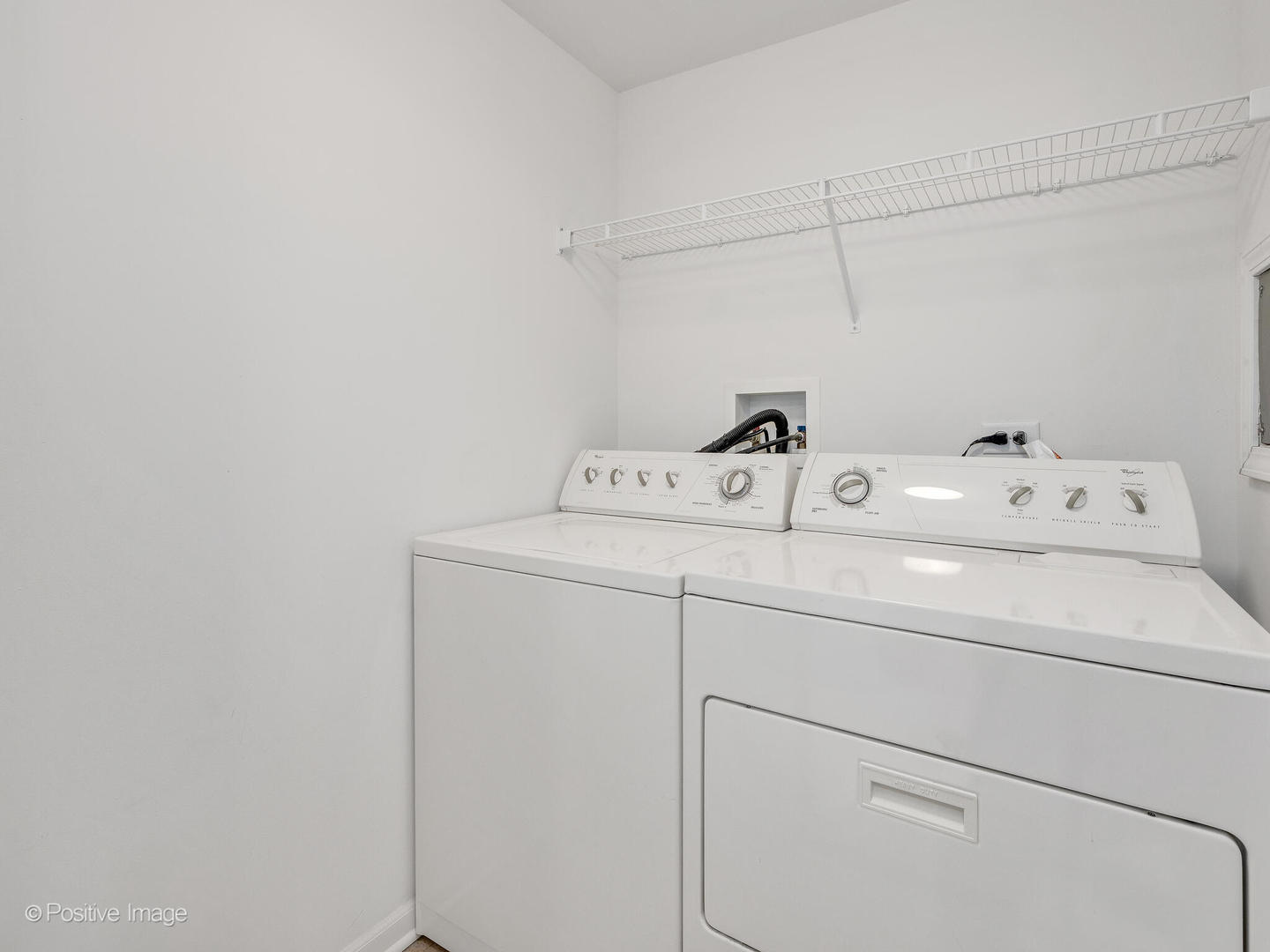 855 E 22nd Street #202, Lombard, IL 60148