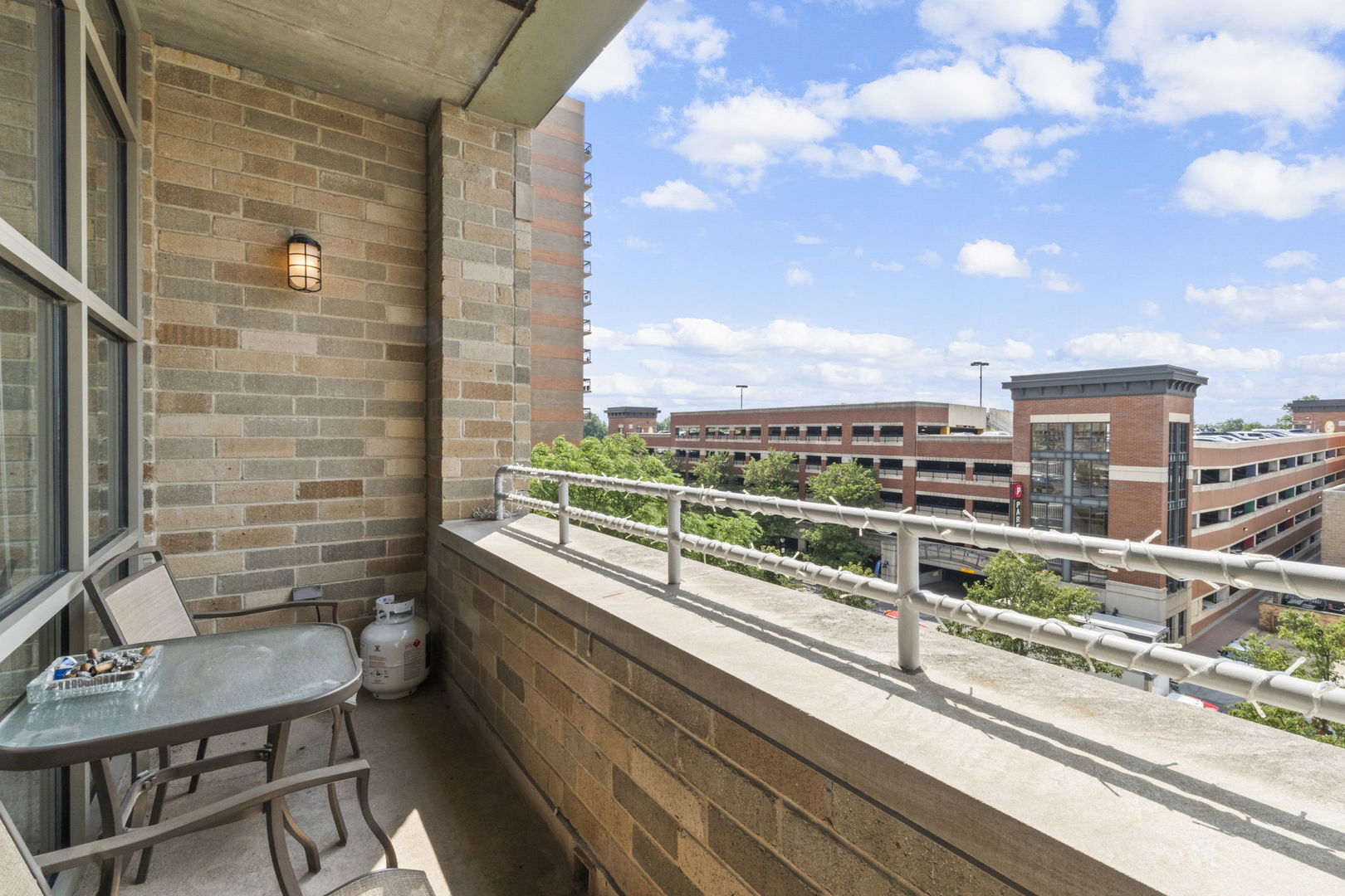10 S Dunton Avenue #407, Arlington Heights, IL 60005