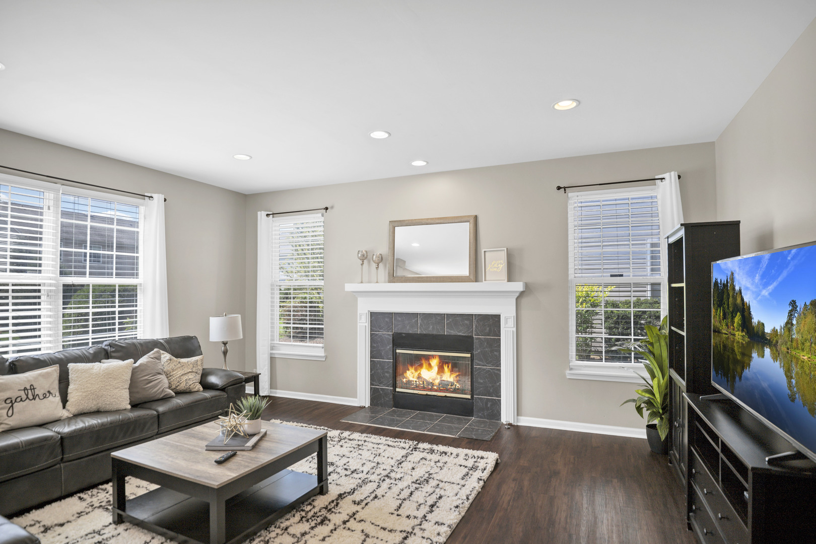 2652 Bainbridge Boulevard, West Chicago, IL 60185