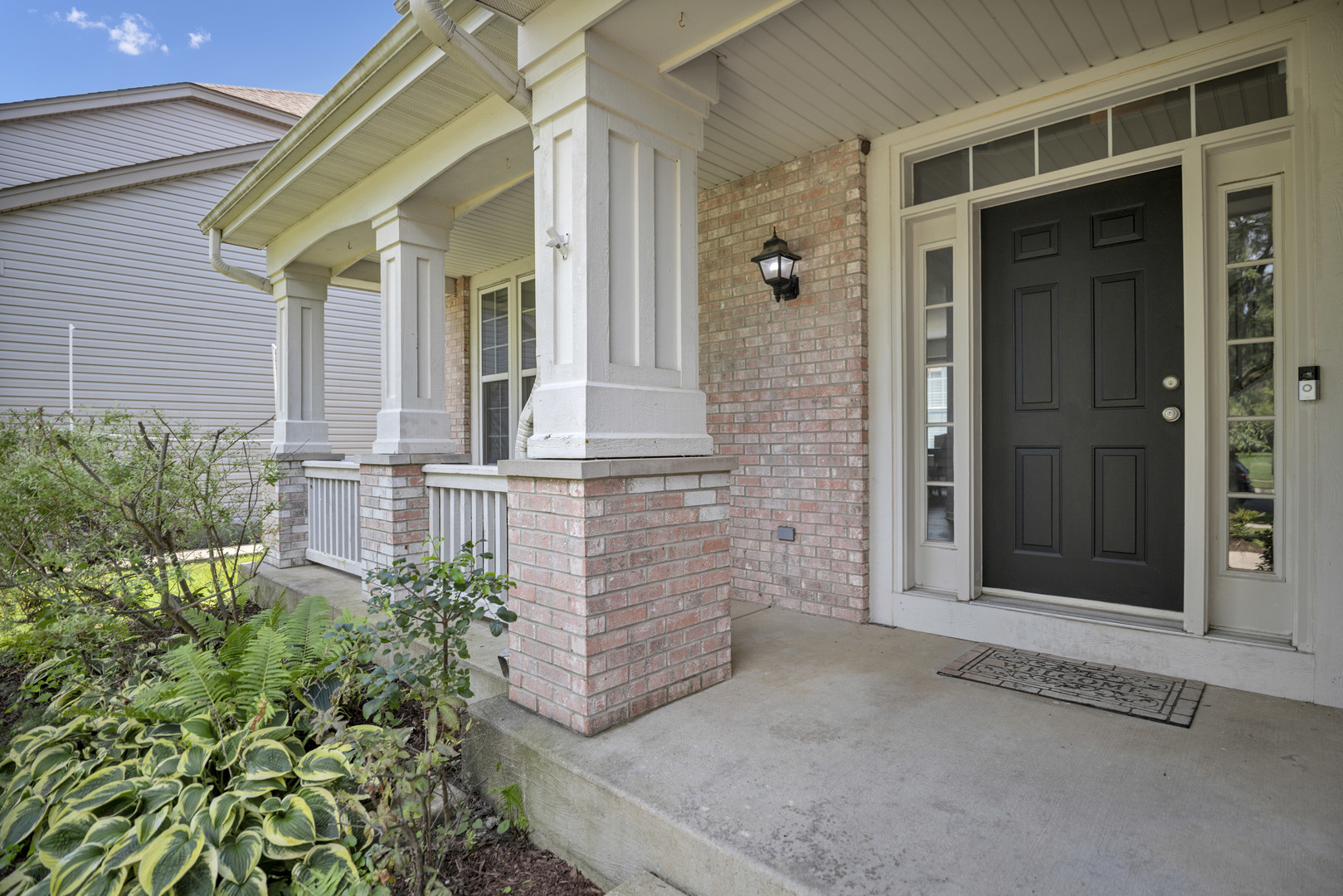 2652 Bainbridge Boulevard, West Chicago, IL 60185