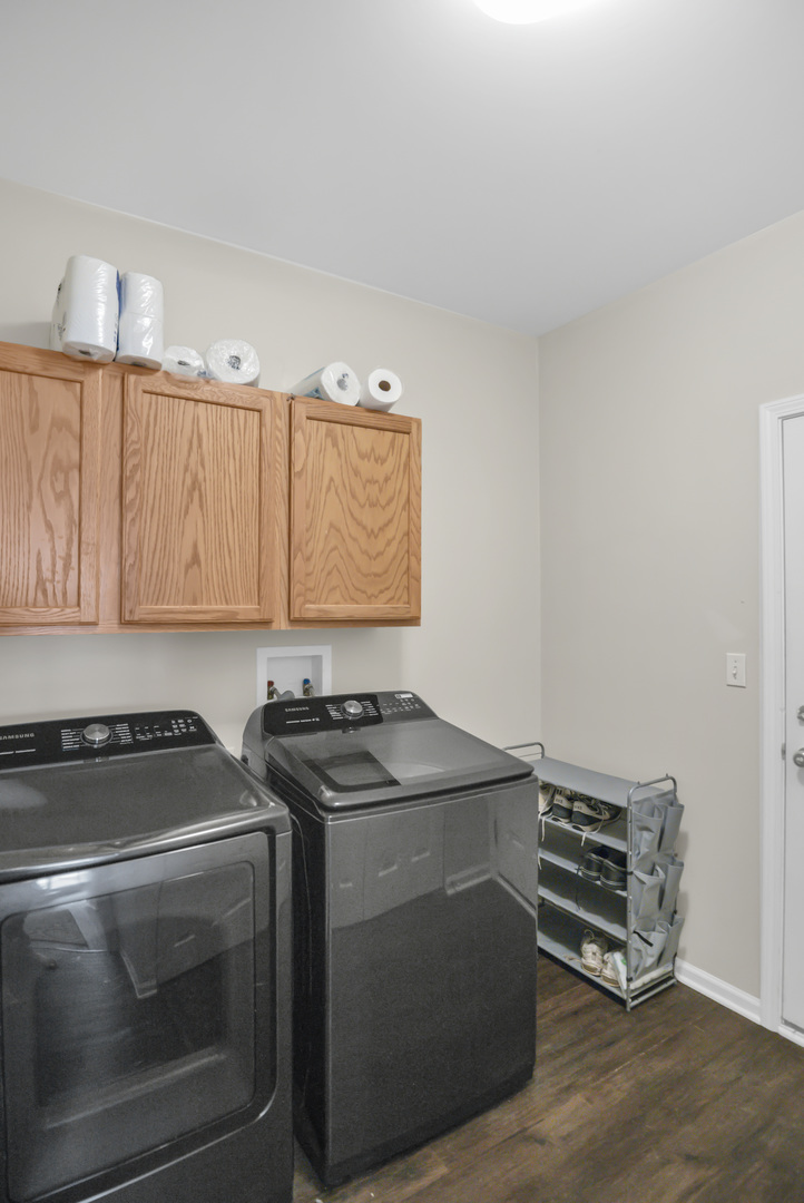 2652 Bainbridge Boulevard, West Chicago, IL 60185