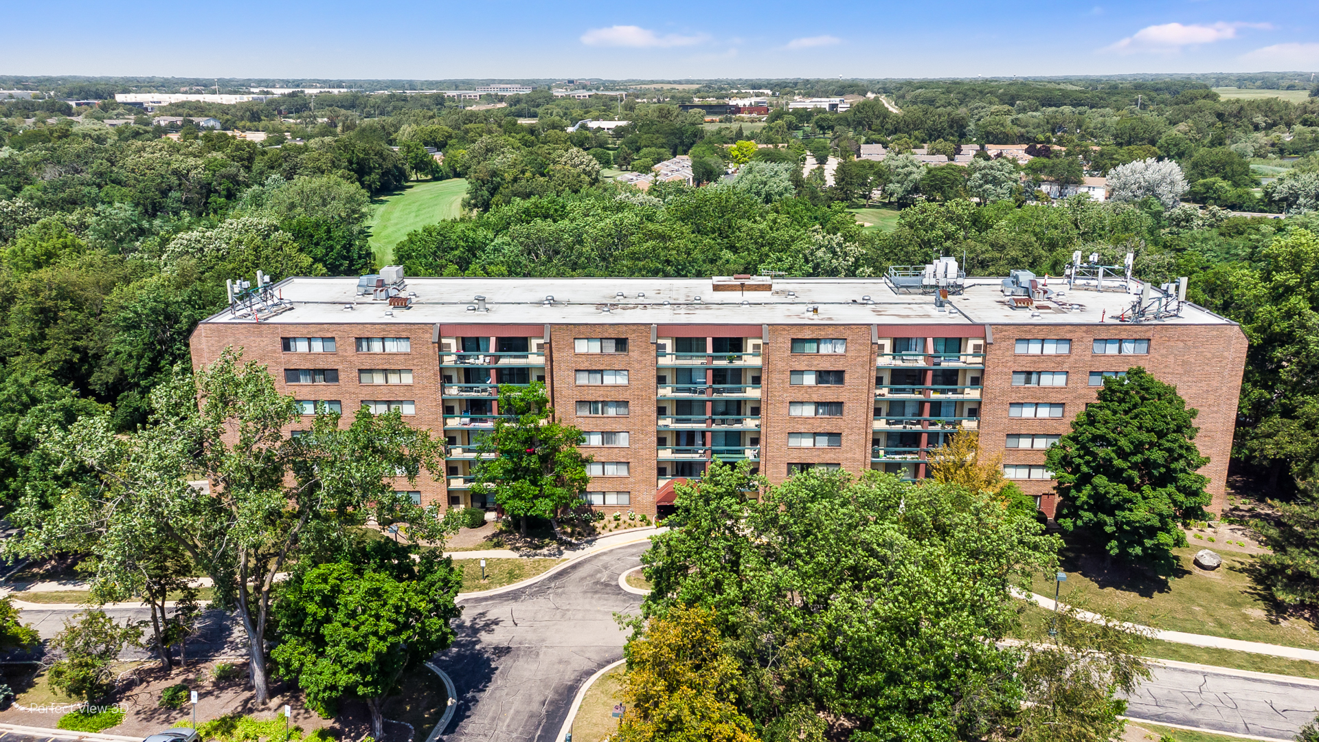 1800 Huntington Boulevard #203, Hoffman Estates, IL 60169