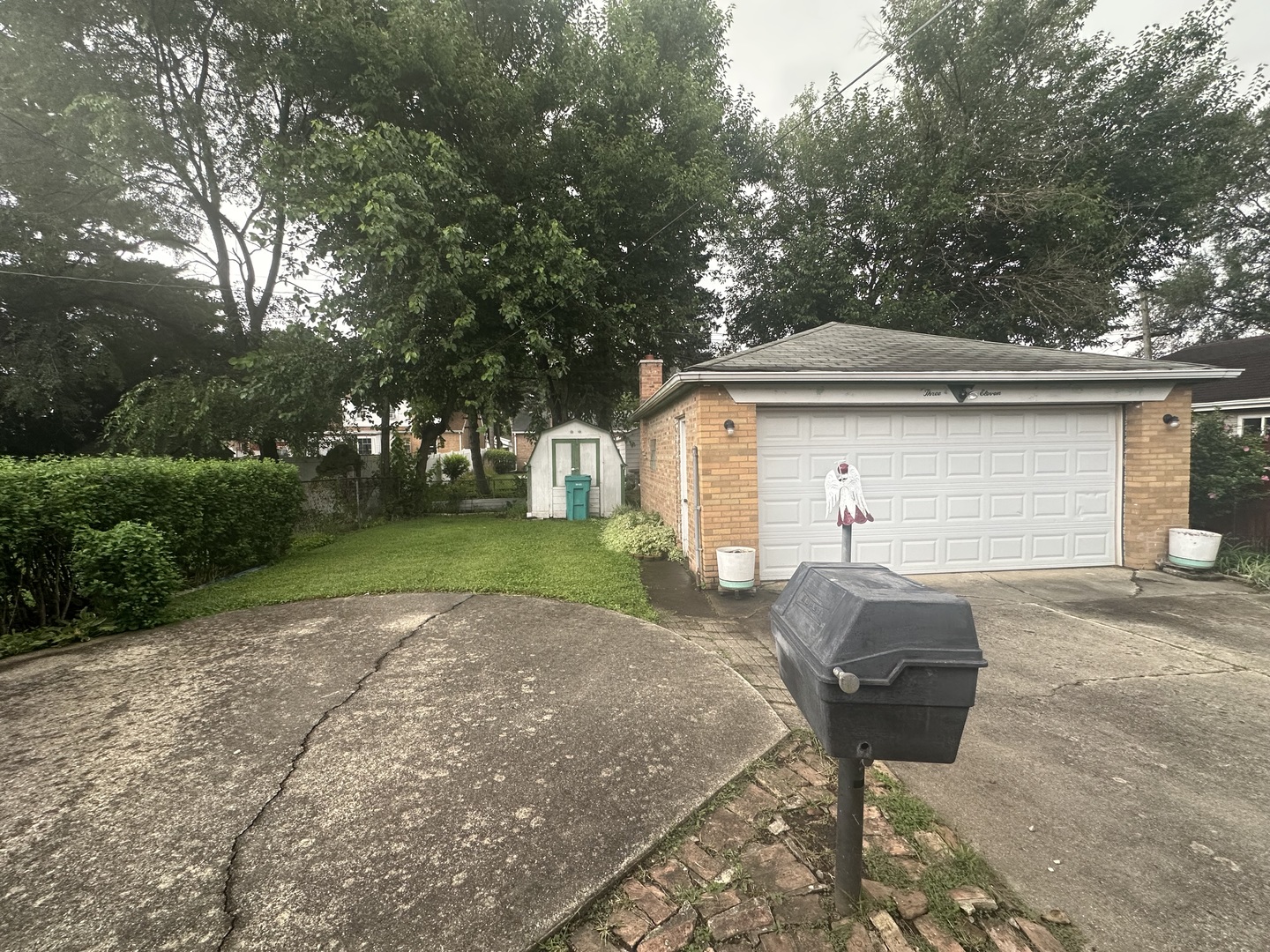311 Buckthorn Lane, Hillside, IL 60162