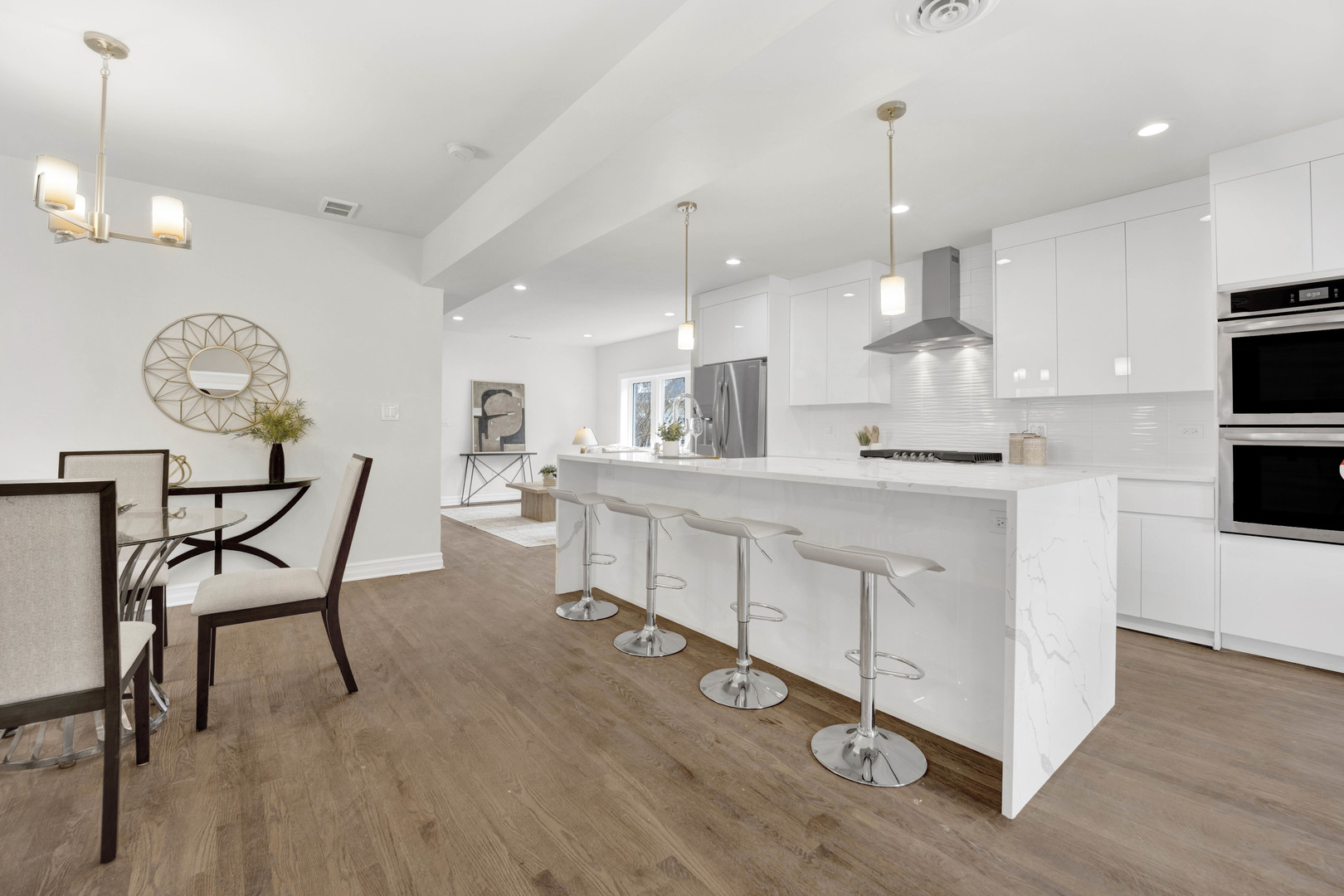 213 Ashland Avenue, River Forest, IL 60305