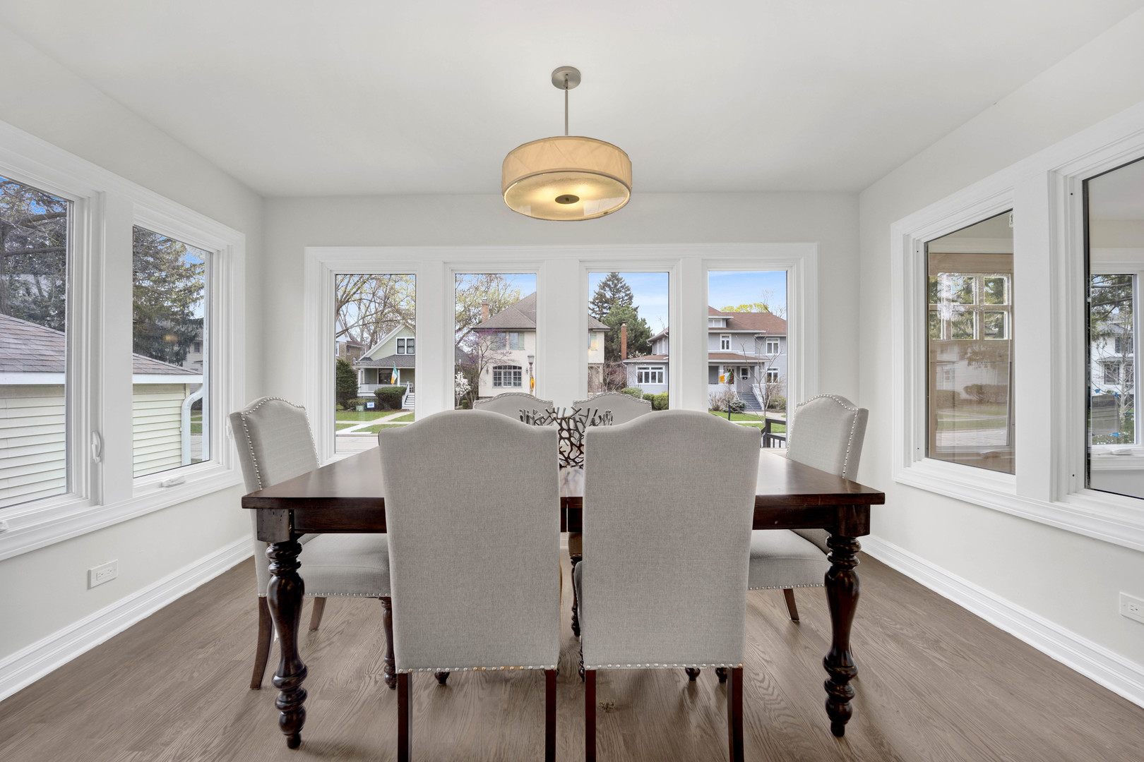 213 Ashland Avenue, River Forest, IL 60305