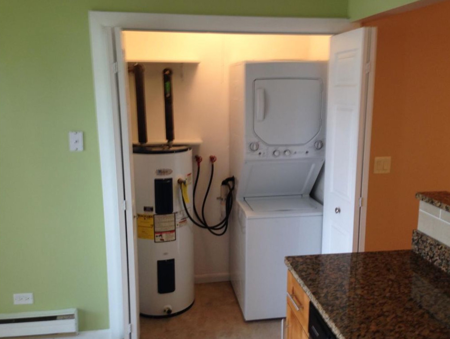 193 N Waters Edge Drive #302, Glendale Heights, IL 60139