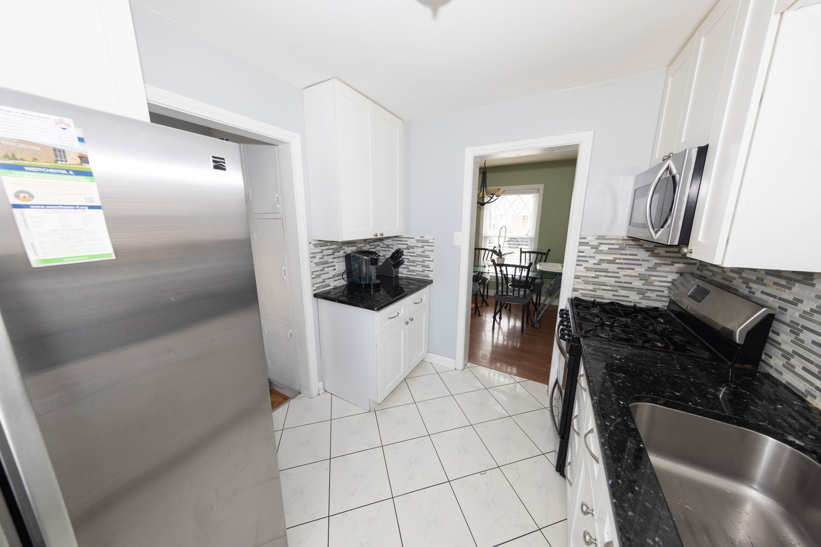 802 Bristol Avenue, Westchester, IL 60154