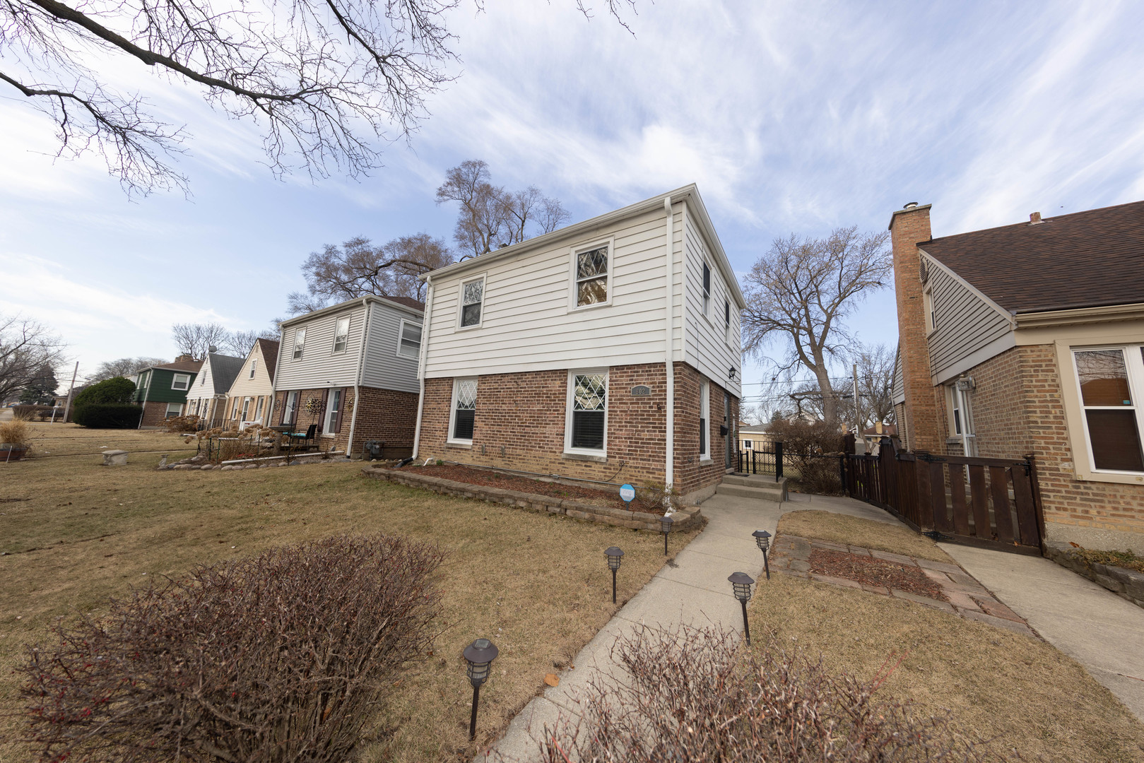 802 Bristol Avenue, Westchester, IL 60154