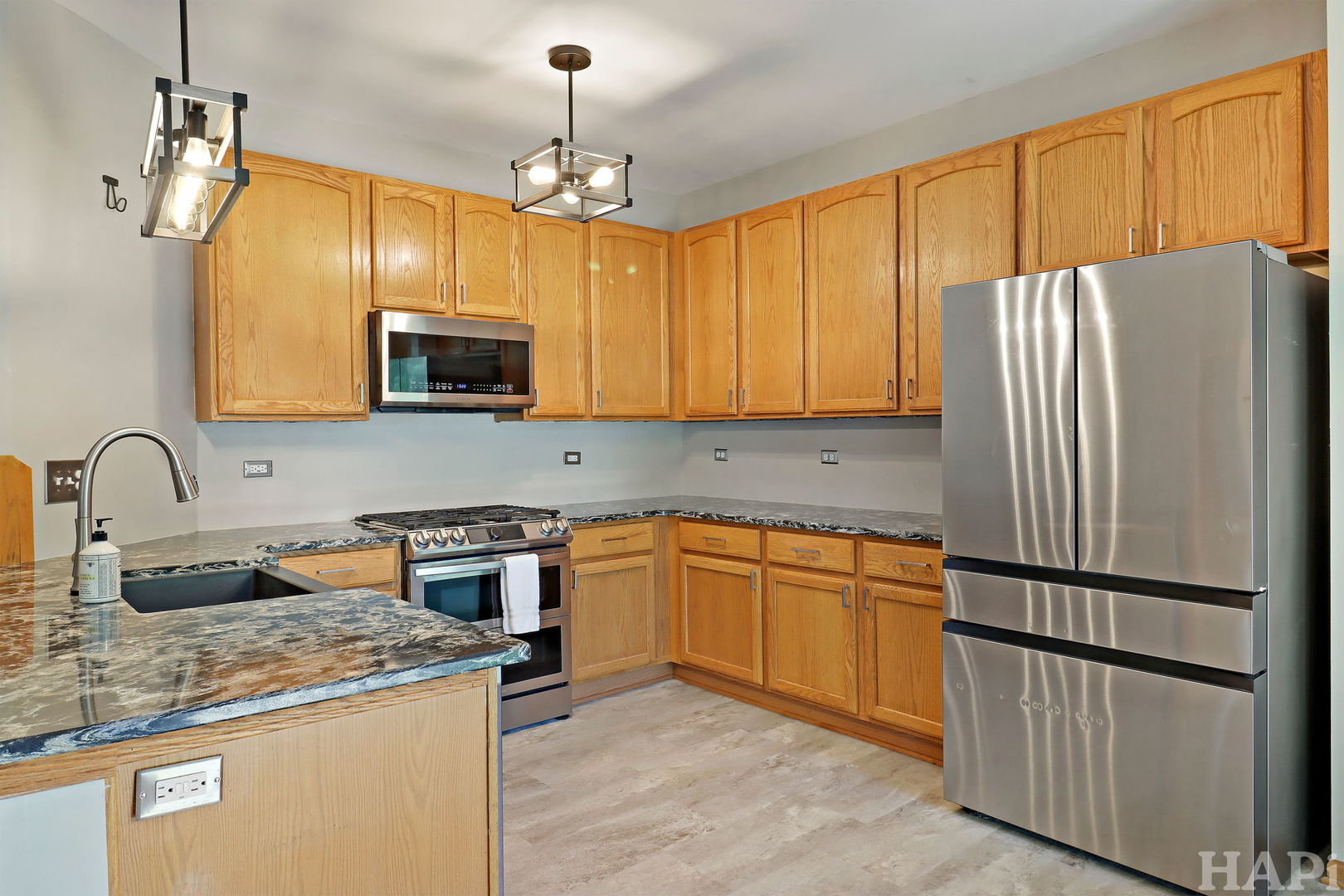 1236 Kathleen Court, Antioch, IL 60002