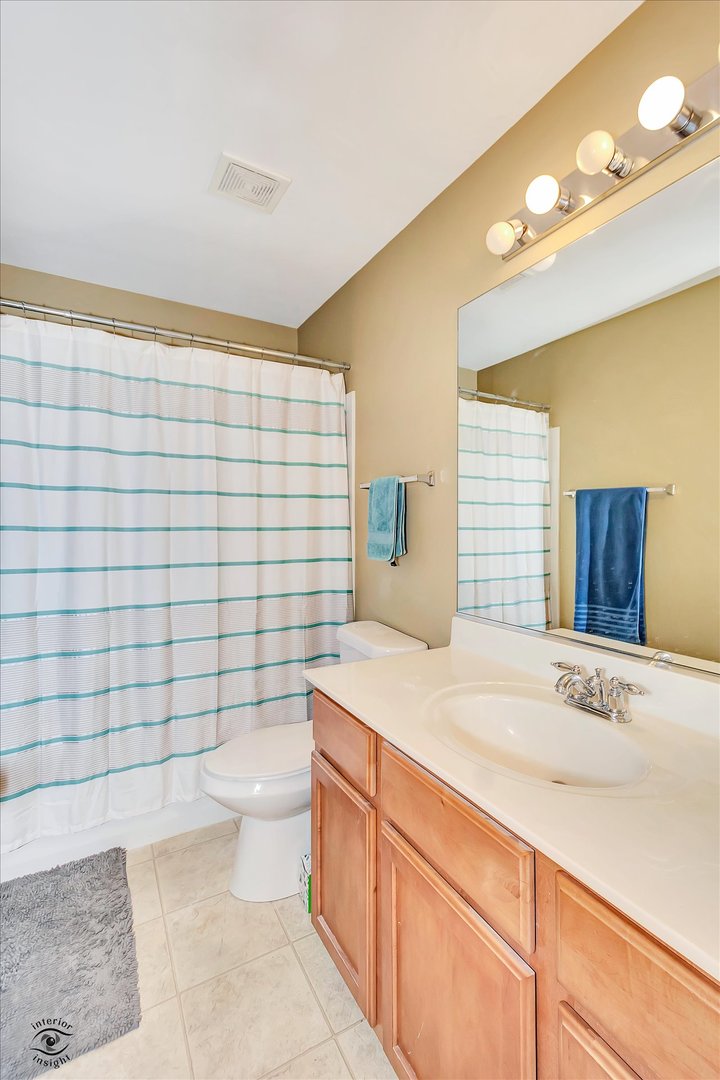 2183 Bluebird Lane, Yorkville, IL 60560