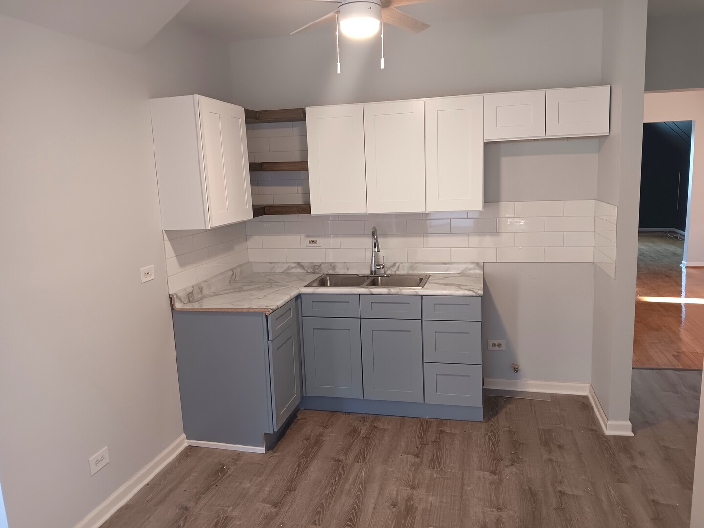 5807 W Walton Street, Chicago, IL 60651