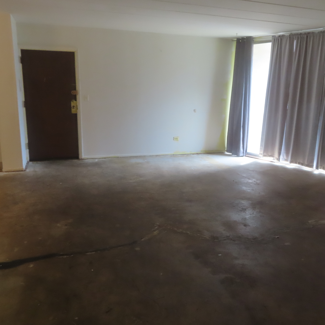 550 Ida Street #2NW, Des Plaines, IL 60016