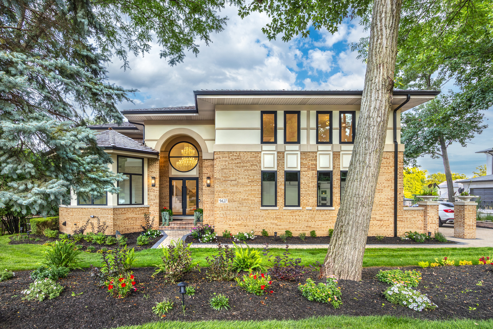 9427 Falling Waters Drive, Burr Ridge, IL 60527