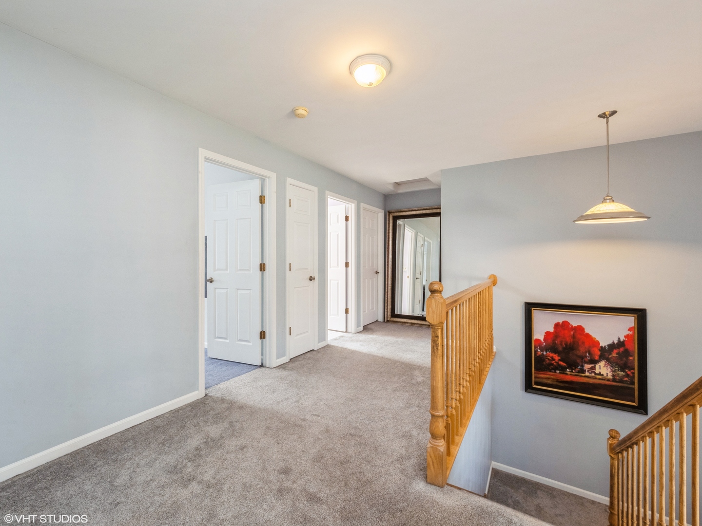 581 N Veterans Parkway, Addison, IL 60101