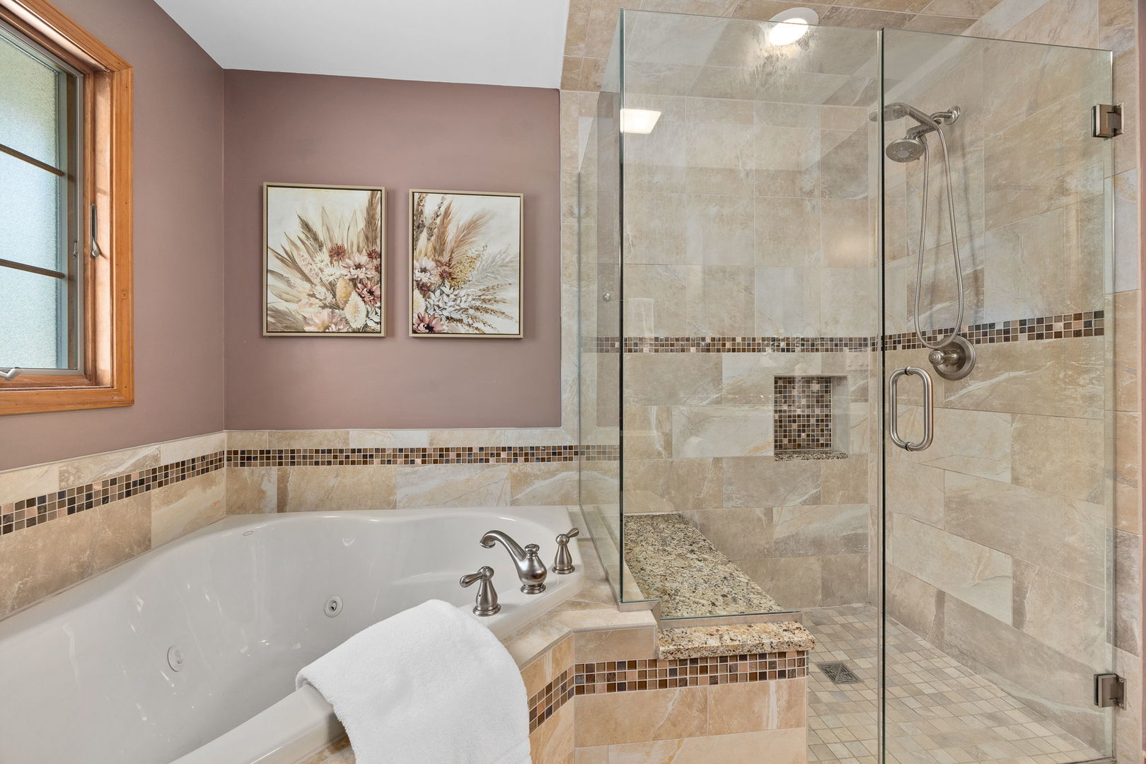 125 Sherwood Court, Downers Grove, IL 60516