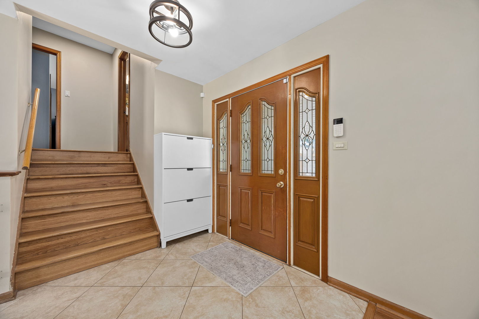 125 Sherwood Court, Downers Grove, IL 60516