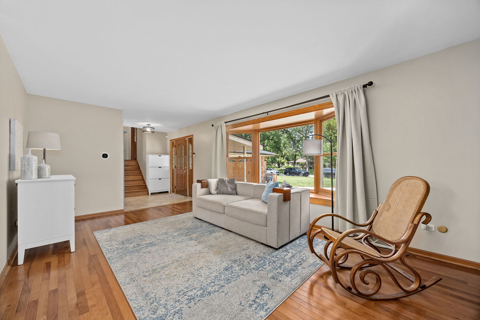 125 Sherwood Court, Downers Grove, IL 60516