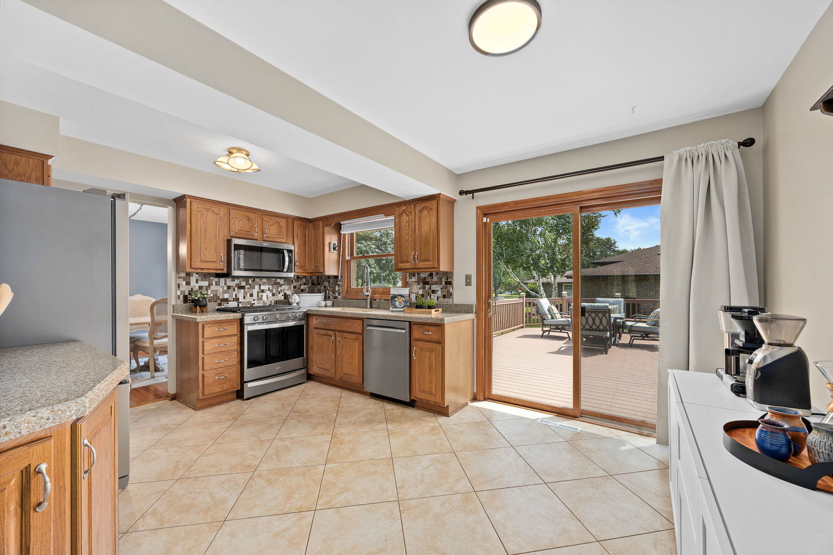 125 Sherwood Court, Downers Grove, IL 60516