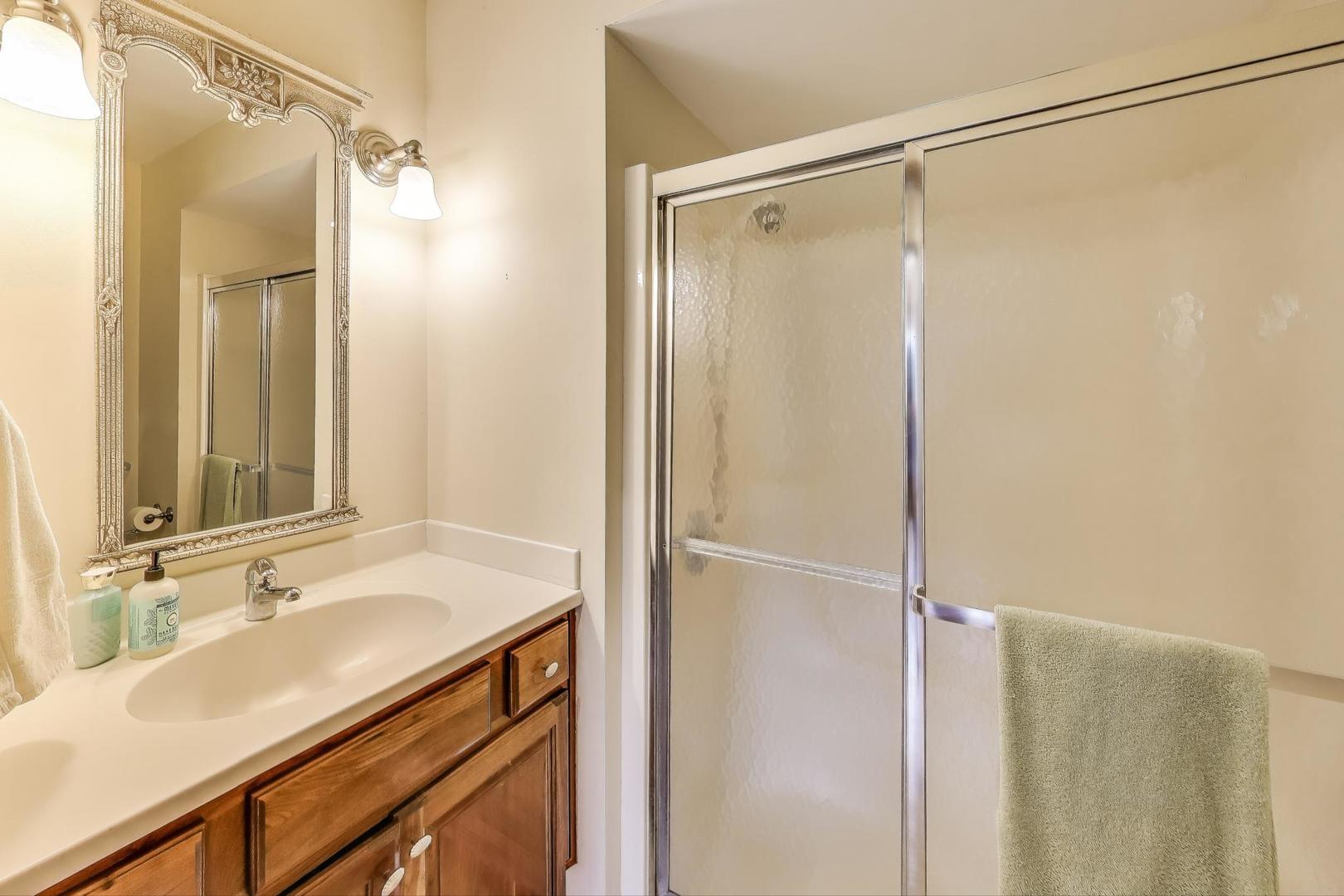 3S210 Herrick Road, Warrenville, IL 60555